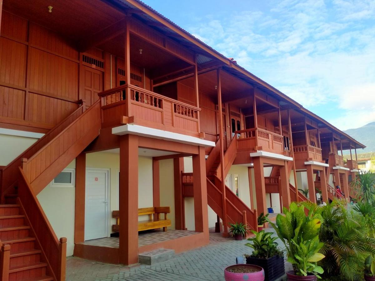 Granada Inn Palu Extérieur photo