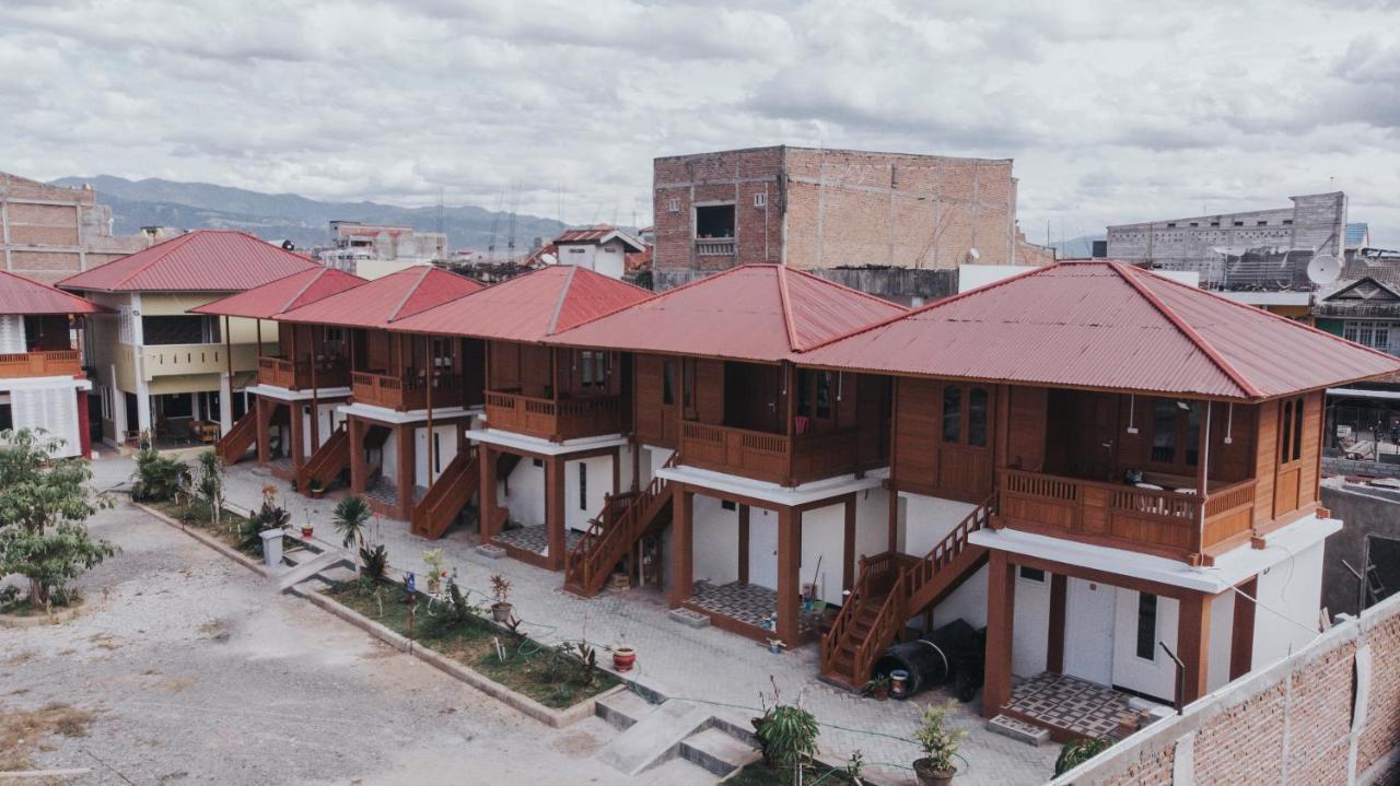 Granada Inn Palu Extérieur photo