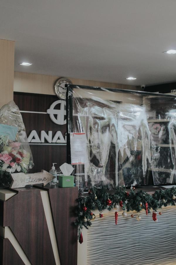 Granada Inn Palu Extérieur photo