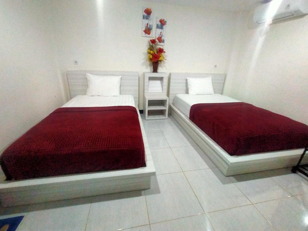 Granada Inn Palu Extérieur photo