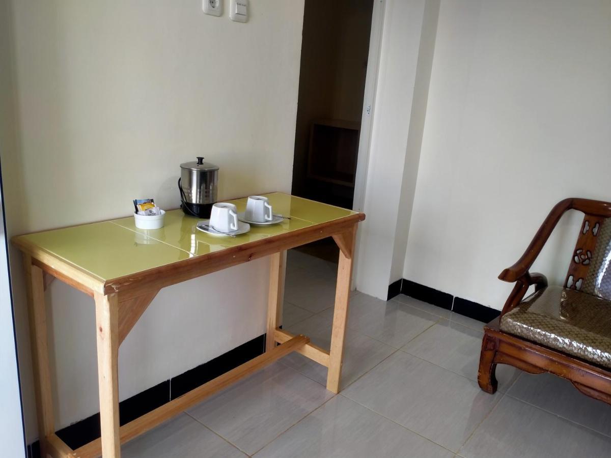 Granada Inn Palu Extérieur photo